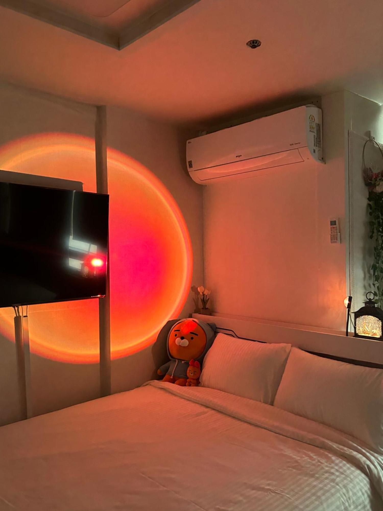 If House Hongdae Apartment Seoul Bagian luar foto